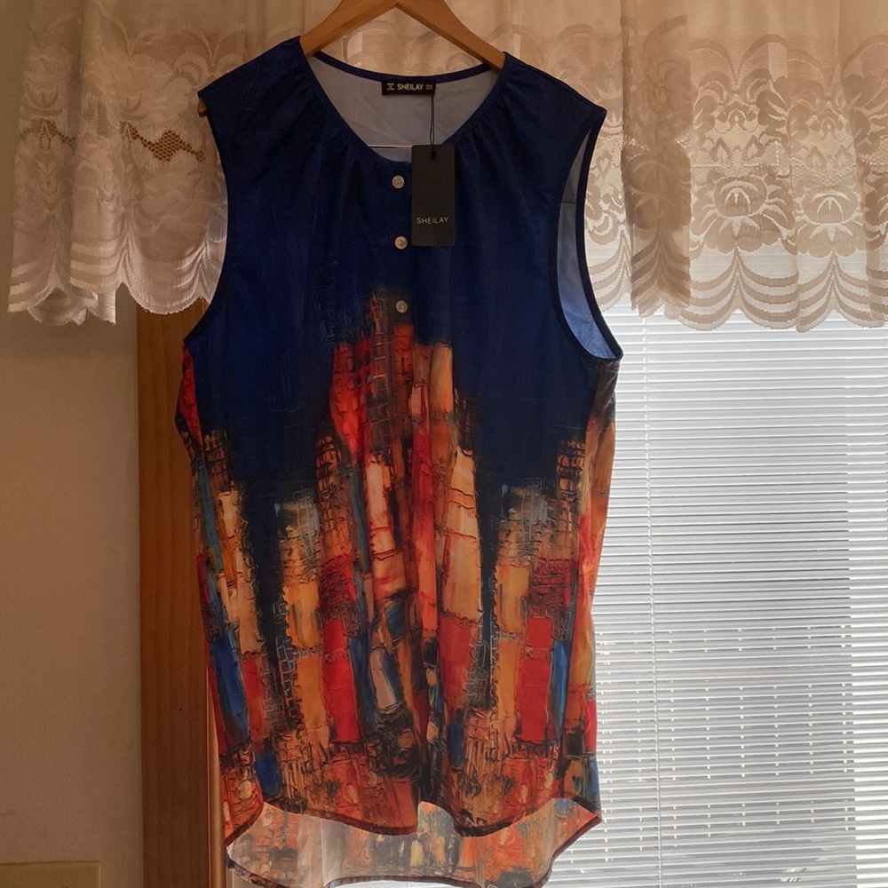 Sleeveless button down blouse